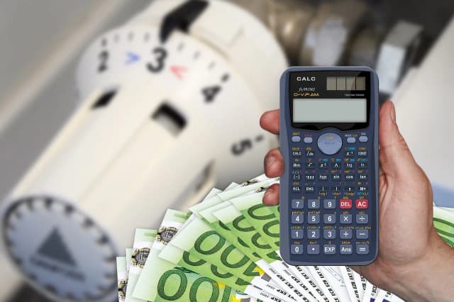 Porównanie systemów ogrzewania: Piec na pellet, piec na ekogroszek i pompa ciepła – który wybór jest najbardziej korzystny? Porównanie systemów ogrzewania: Piec na pellet, piec na ekogroszek i pompa ciepła – który wybór jest najbardziej korzystny?