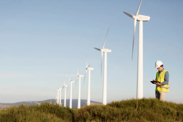 Energia przyszłości – dlaczego wiatr staje się naszym największym sprzymierzeńcem? Energia przyszłości – dlaczego wiatr staje się naszym największym sprzymierzeńcem?